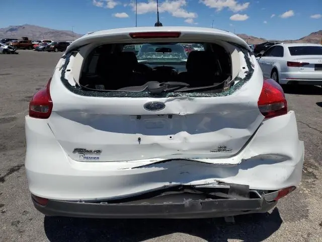 2016 FORD FOCUS SE  