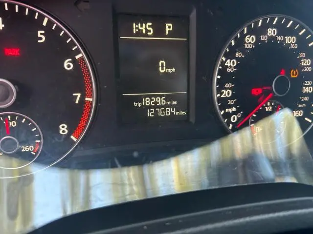 2015 VOLKSWAGEN PASSAT S  