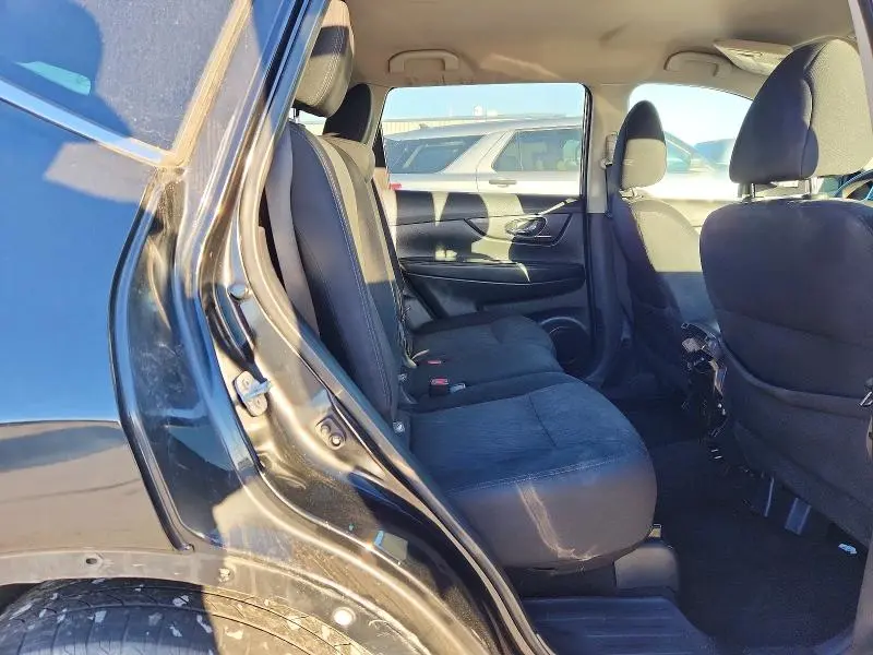 2017 NISSAN ROGUE S  