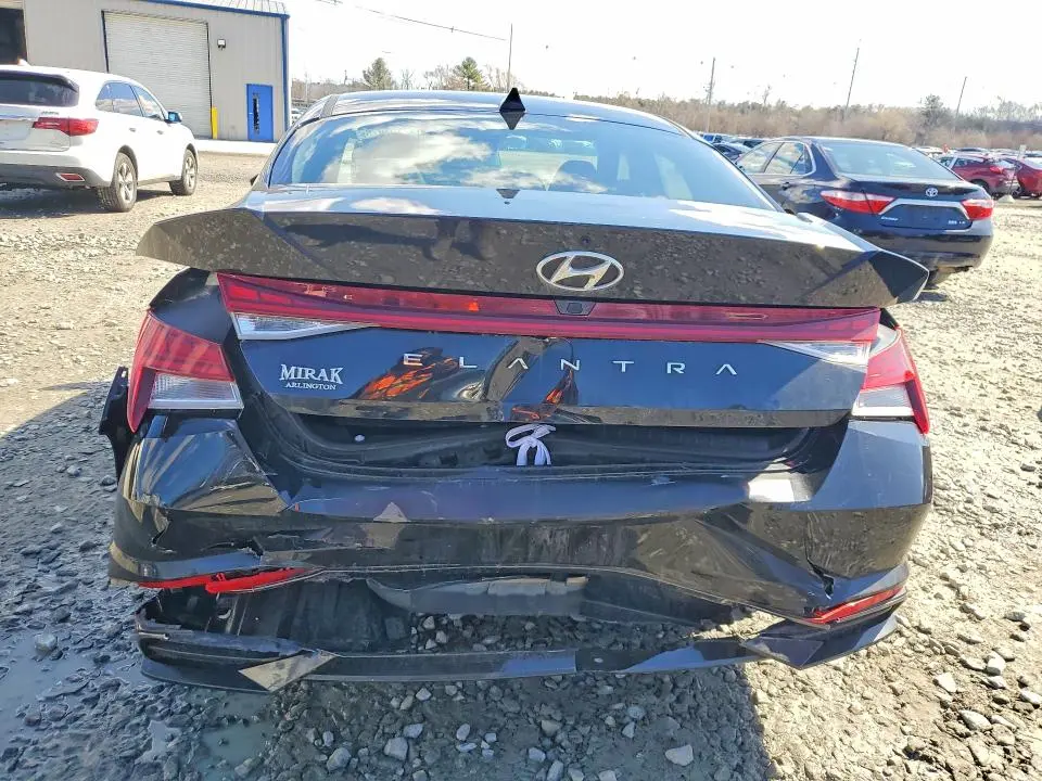 2021 HYUNDAI ELANTRA SEL  