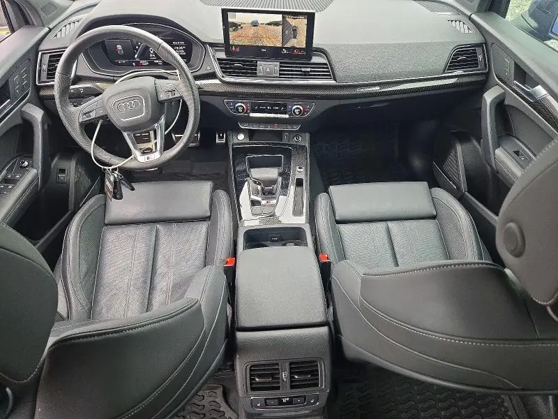 2024 AUDI SQ5 PRESTIGE  