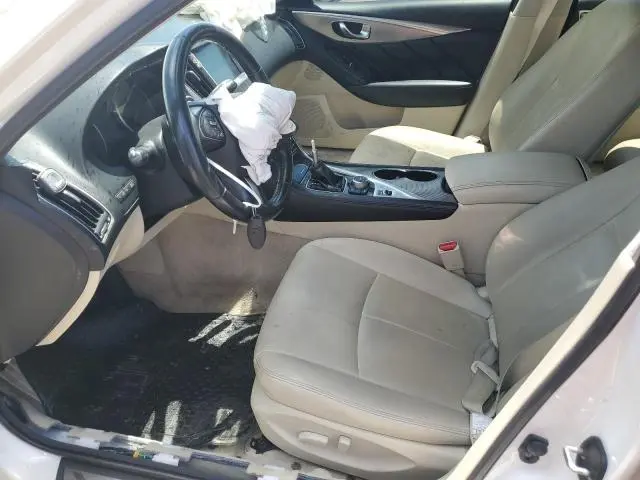 2016 INFINITI Q50 PREMIUM  