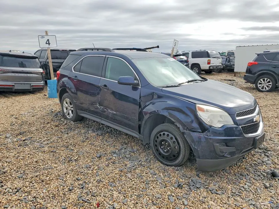 2015 CHEVROLET EQUINOX LT  