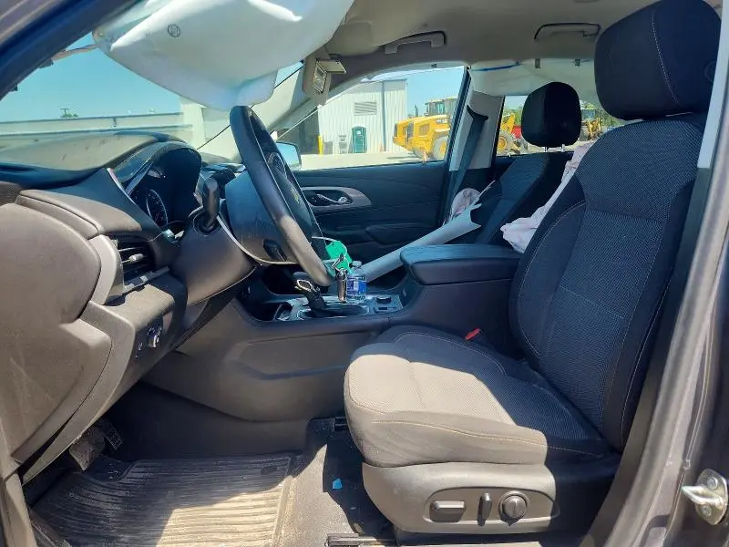2021 CHEVROLET TRAVERSE LT  