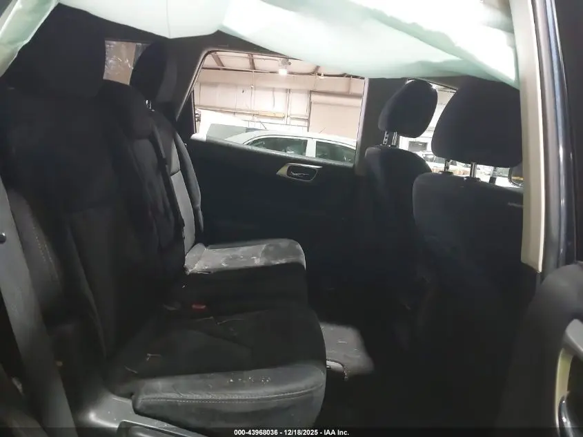 2014 NISSAN PATHFINDER SV