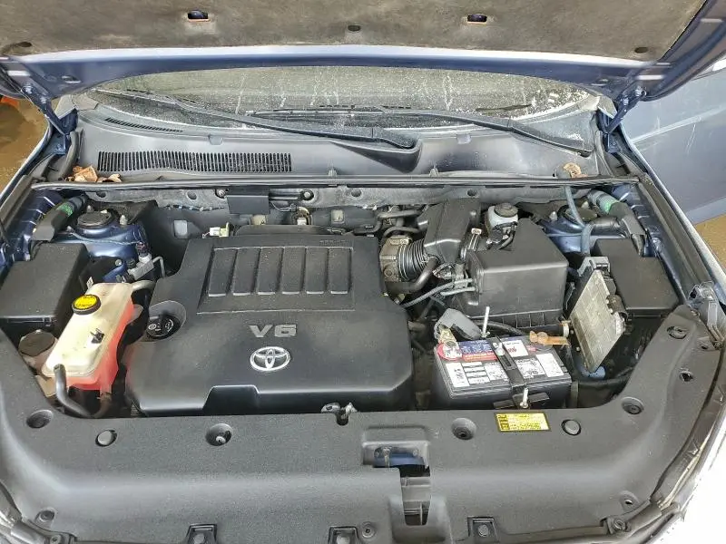 2010 TOYOTA RAV4 LIMITED  