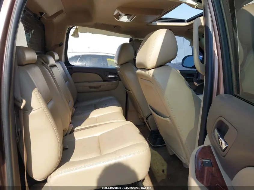 2011 CHEVROLET AVALANCHE 1500 LTZ