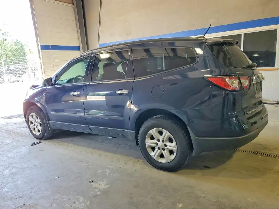 2017 CHEVROLET TRAVERSE LS  