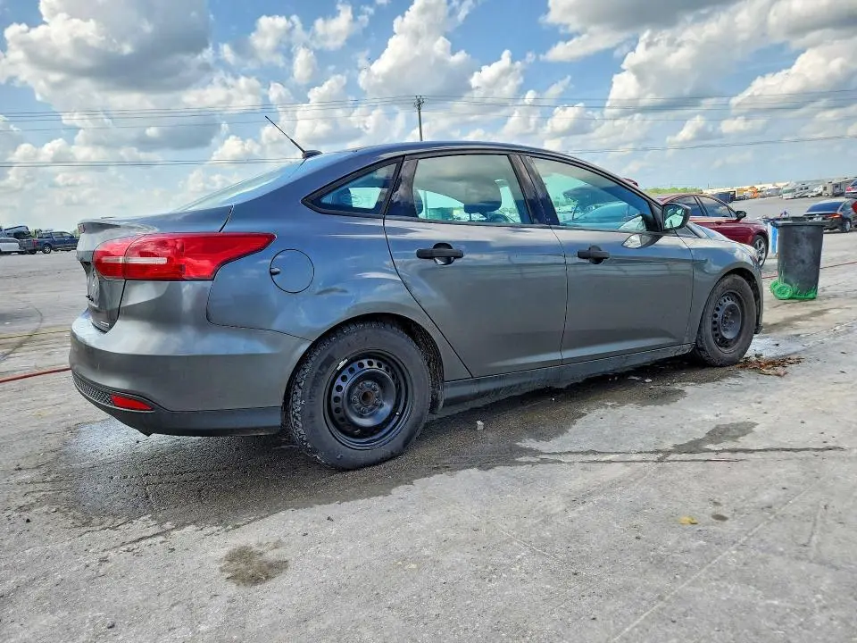 2016 FORD FOCUS S  