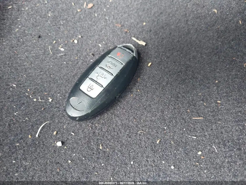 2010 INFINITI G37  