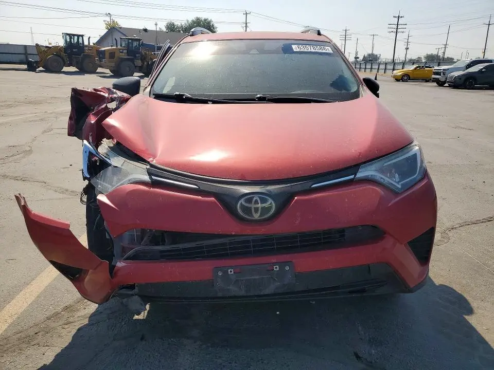 2017 TOYOTA RAV4 LE  