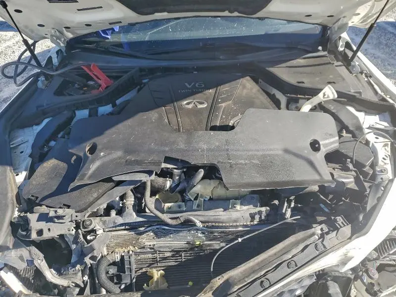 2019 INFINITI Q50 LUXE  