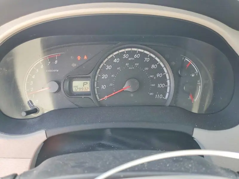 2014 TOYOTA SIENNA LE 8-PASSENGER  