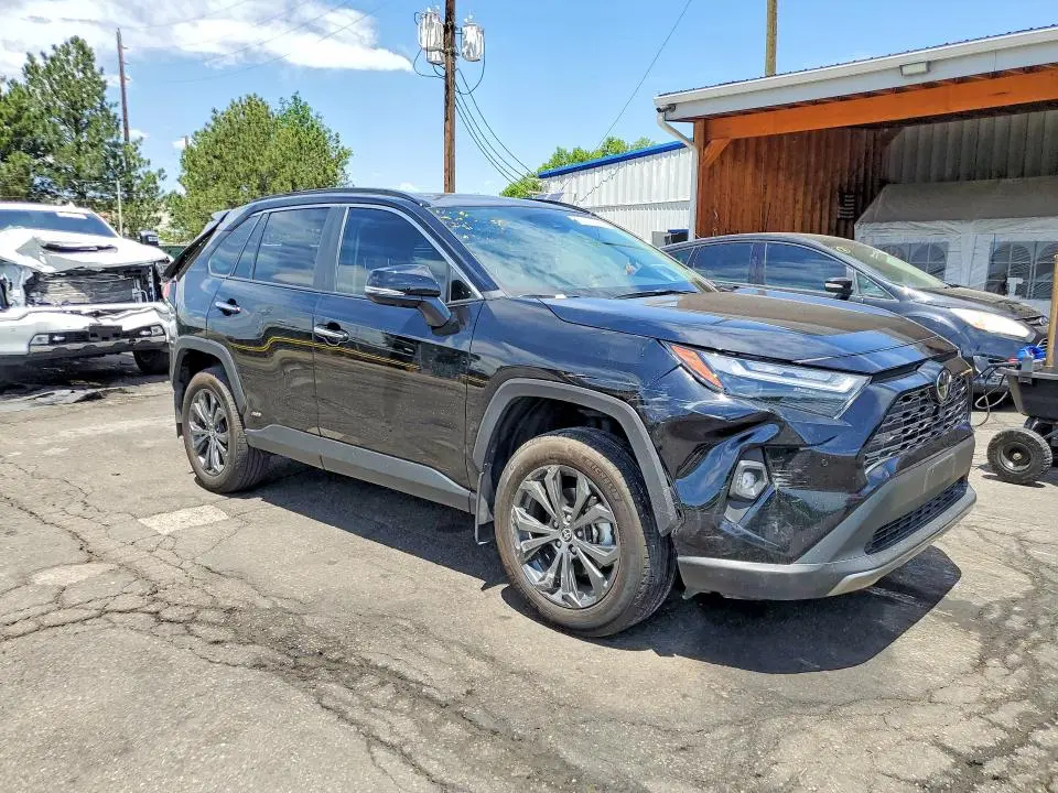 2025 TOYOTA RAV4 LIMITED  
