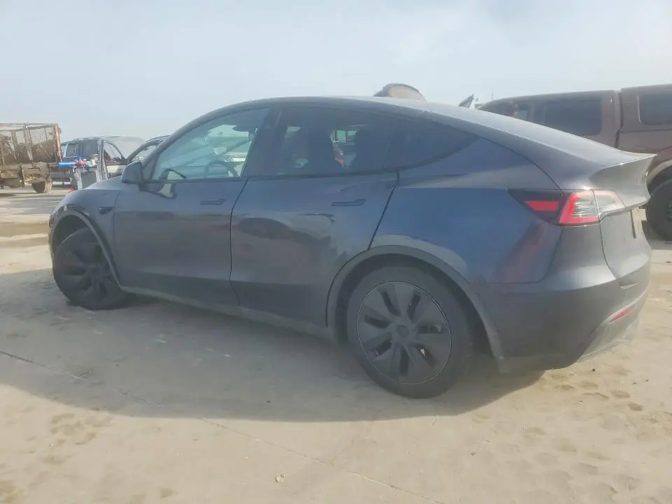 2024 TESLA MODEL Y   