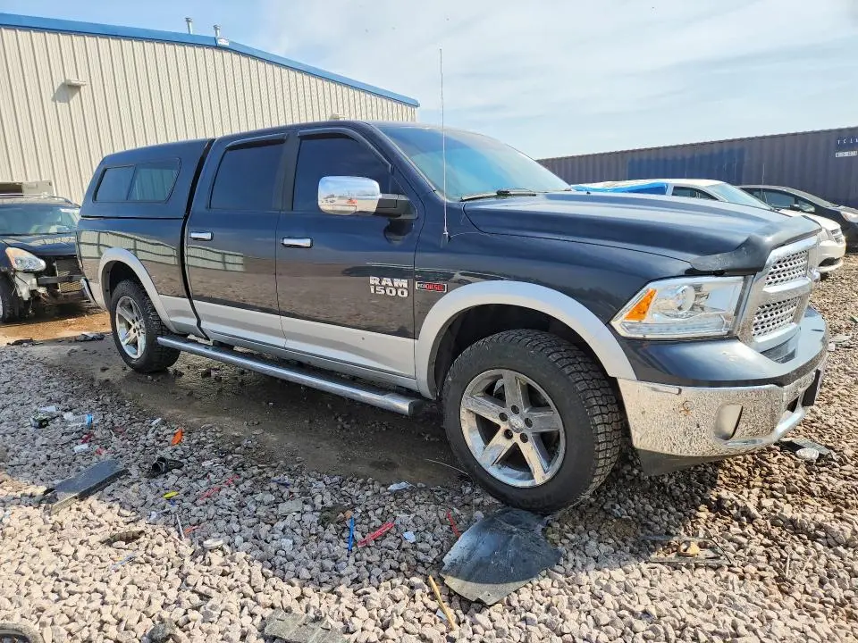 2015 RAM 1500 LARAMIE  