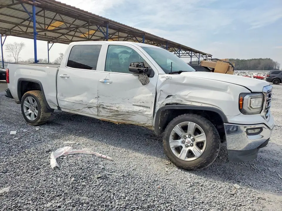 2017 GMC SIERRA K1500 SLE  
