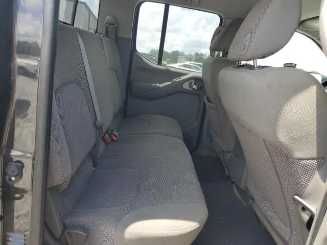 2015 NISSAN FRONTIER S  
