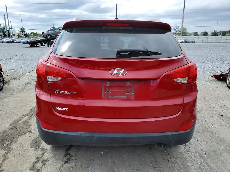 2014 HYUNDAI TUCSON SE  