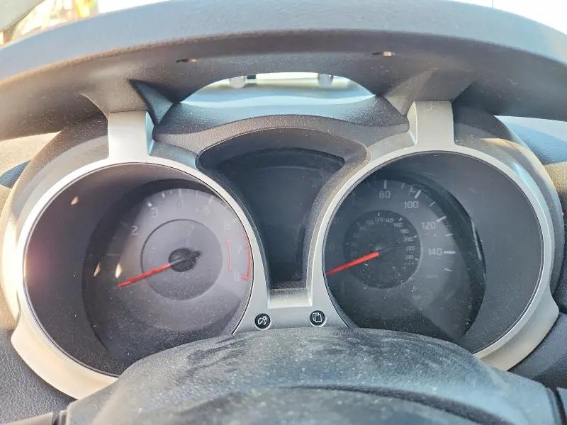 2013 NISSAN JUKE S  