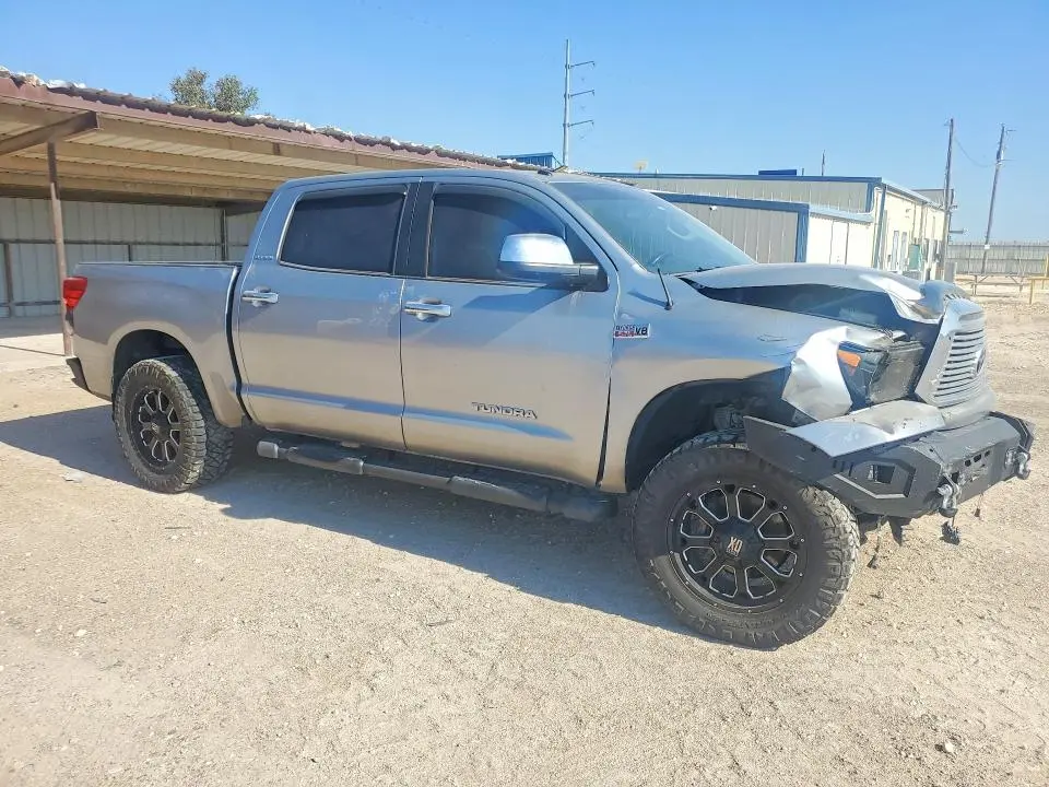 2010 TOYOTA TUNDRA CREWMAX LIMITED  