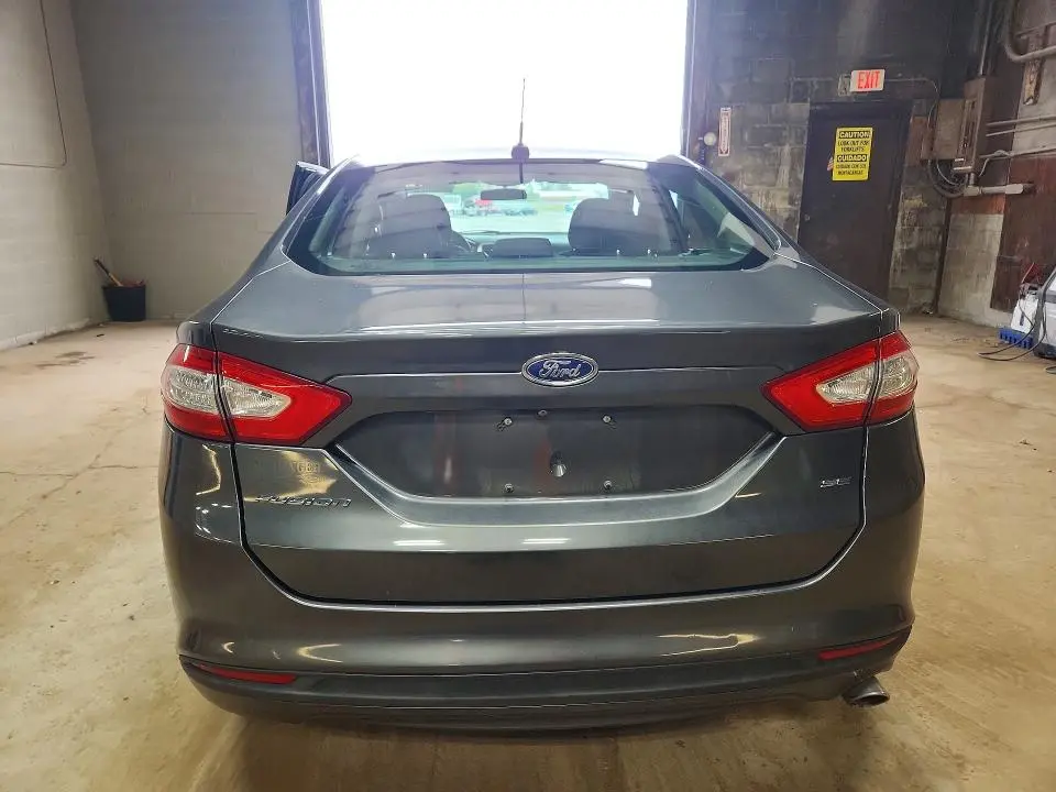 2015 FORD FUSION SE  