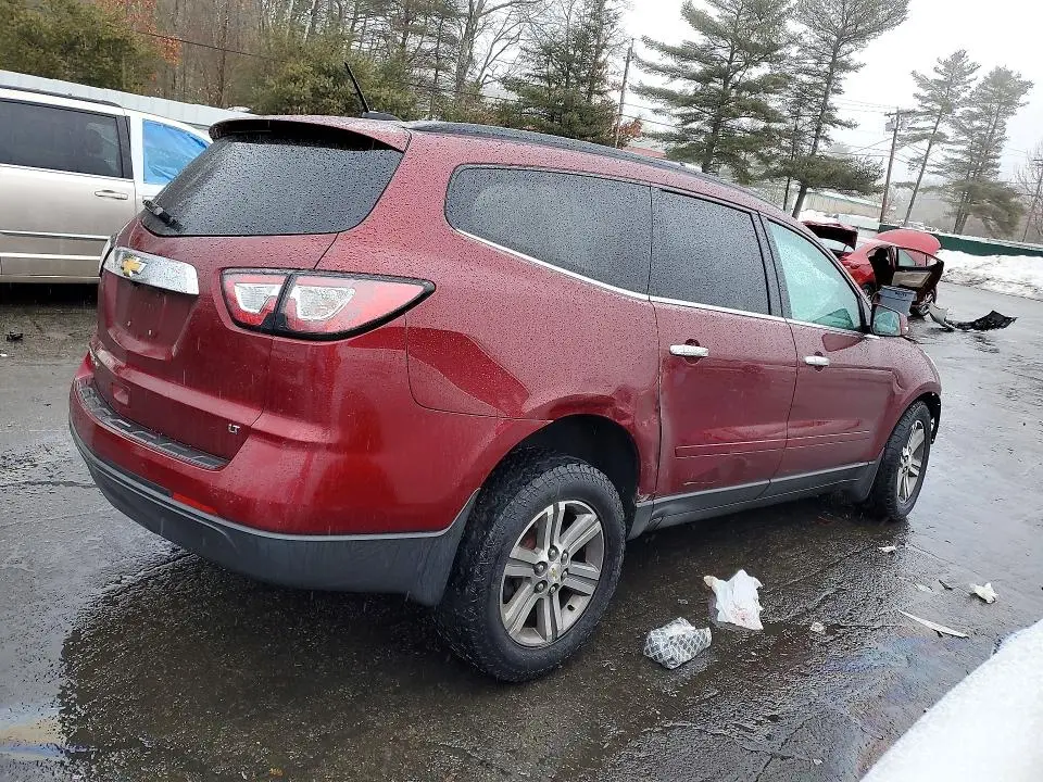 2017 CHEVROLET TRAVERSE LT  