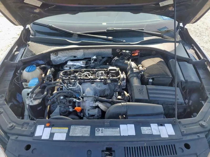 2012 VOLKSWAGEN PASSAT SEL  