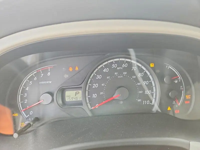 2013 TOYOTA SIENNA LE  