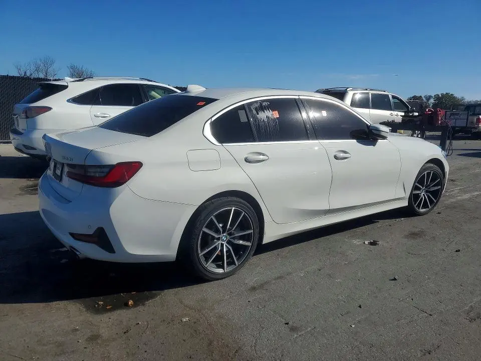 2019 BMW 330I   