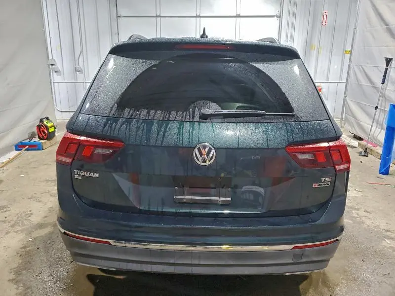 2018 VOLKSWAGEN TIGUAN SE  