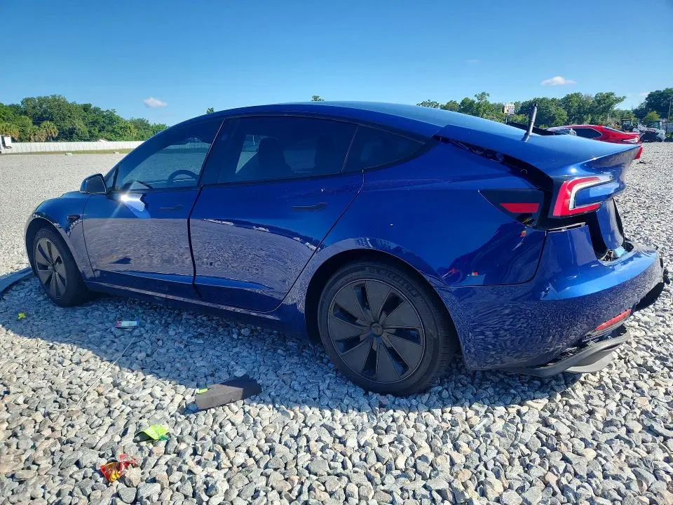 2025 TESLA MODEL 3   