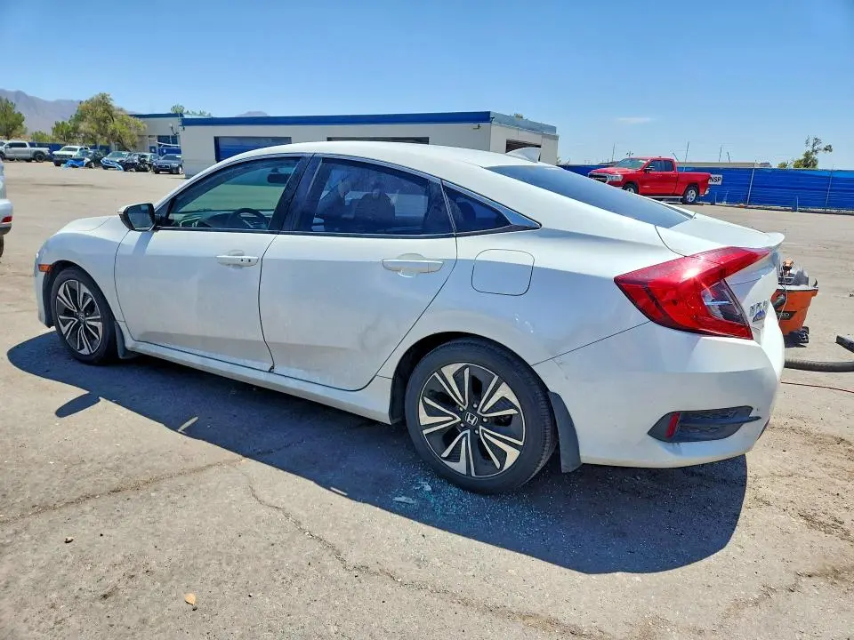 2018 HONDA CIVIC EX  