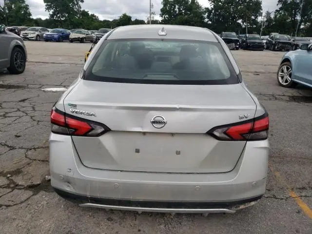 2020 NISSAN VERSA SV  