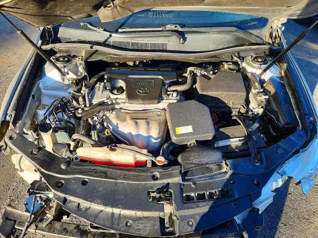 2016 TOYT CAMRY XLE  