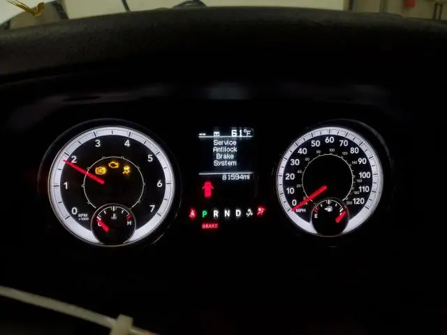 2023 RAM 1500 CLASSIC SLT  