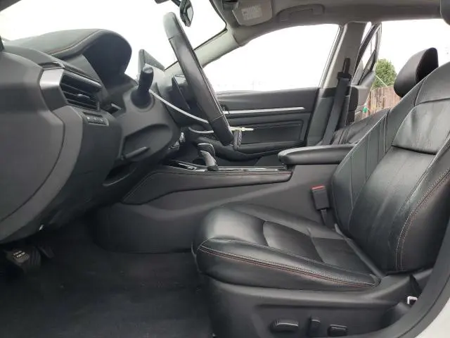 2023 NISSAN ALTIMA SR  