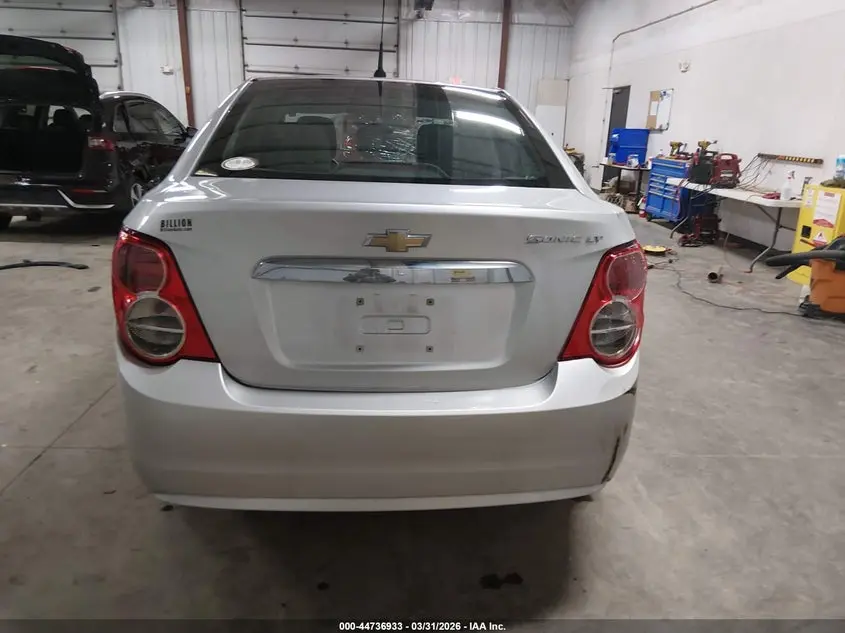 2014 CHEVROLET SONIC LT AUTO