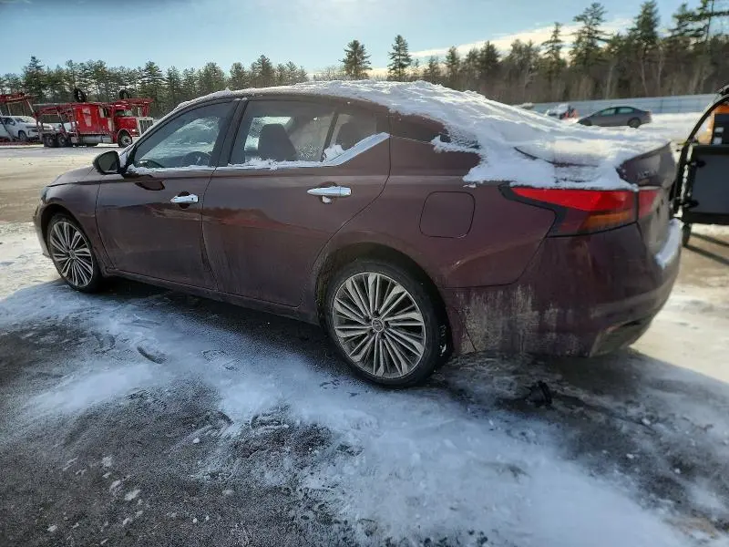 2023 NISSAN ALTIMA SL  