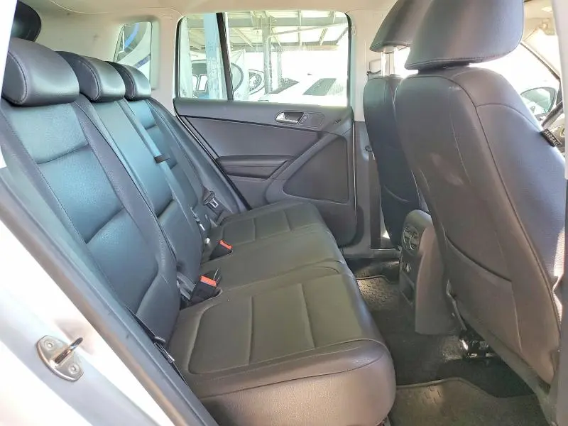 2011 VOLKSWAGEN TIGUAN S/SE/SEL  