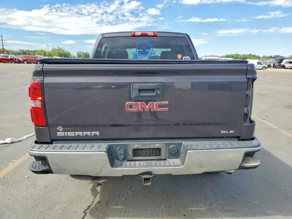2015 GMC SIERRA   