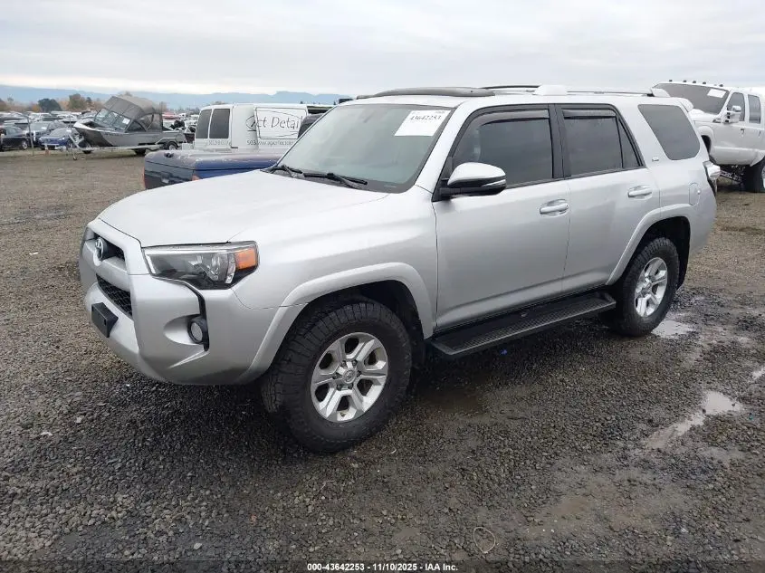 2018 TOYOTA 4RUNNER SR5 PREMIUM