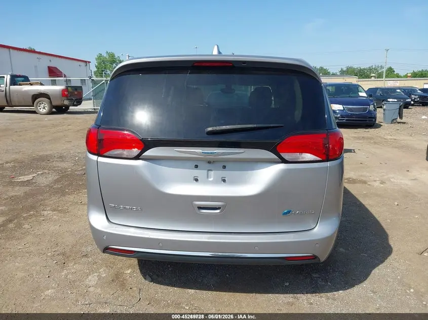 2018 CHRYSLER PACIFICA HYBRID TOURING PLUS