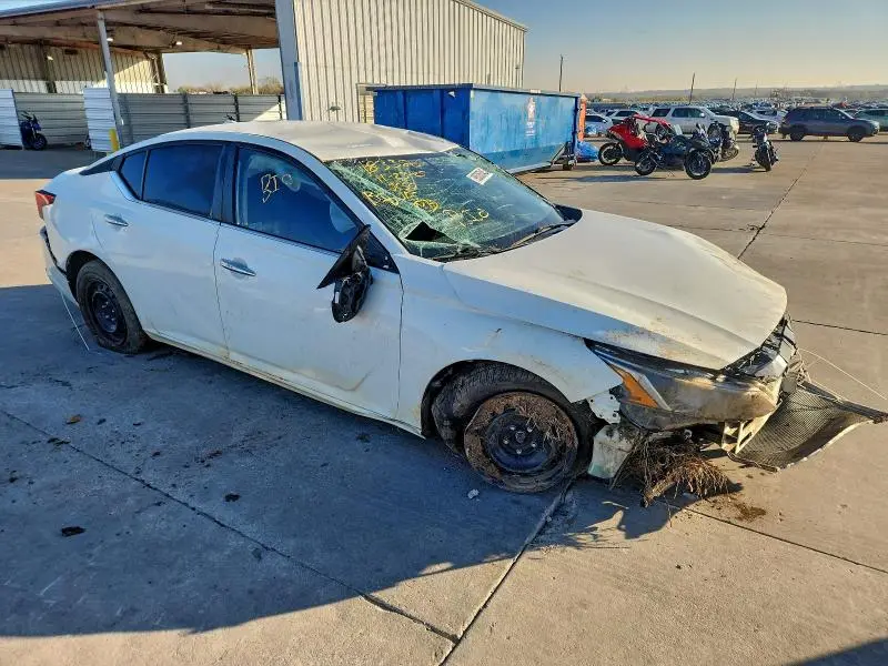 2020 NISSAN ALTIMA S  