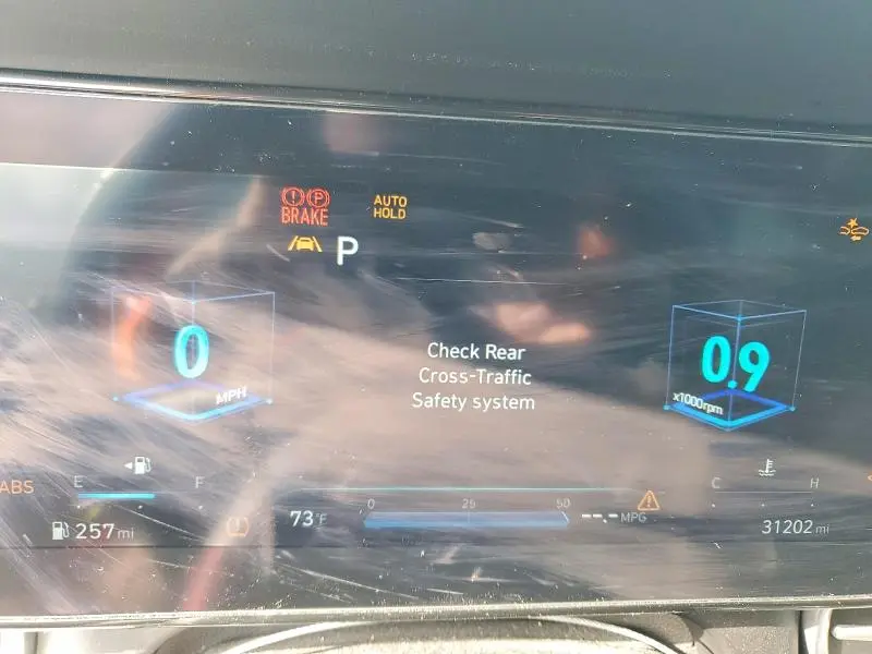 2022 HYUNDAI ELANTRA LIMITED  