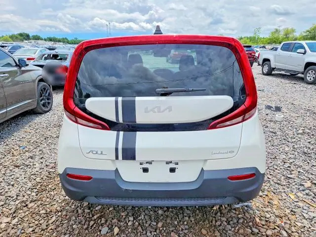 2022 KIA SOUL LX  