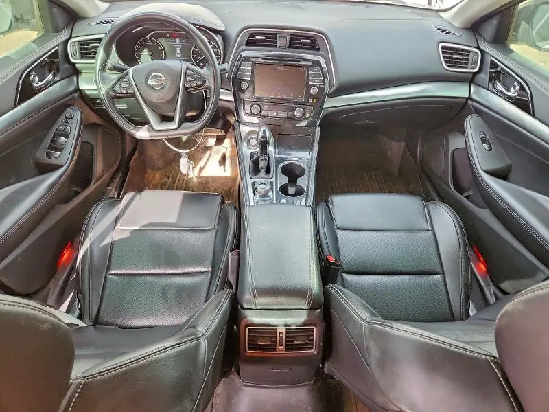 2020 NISSAN MAXIMA SV  