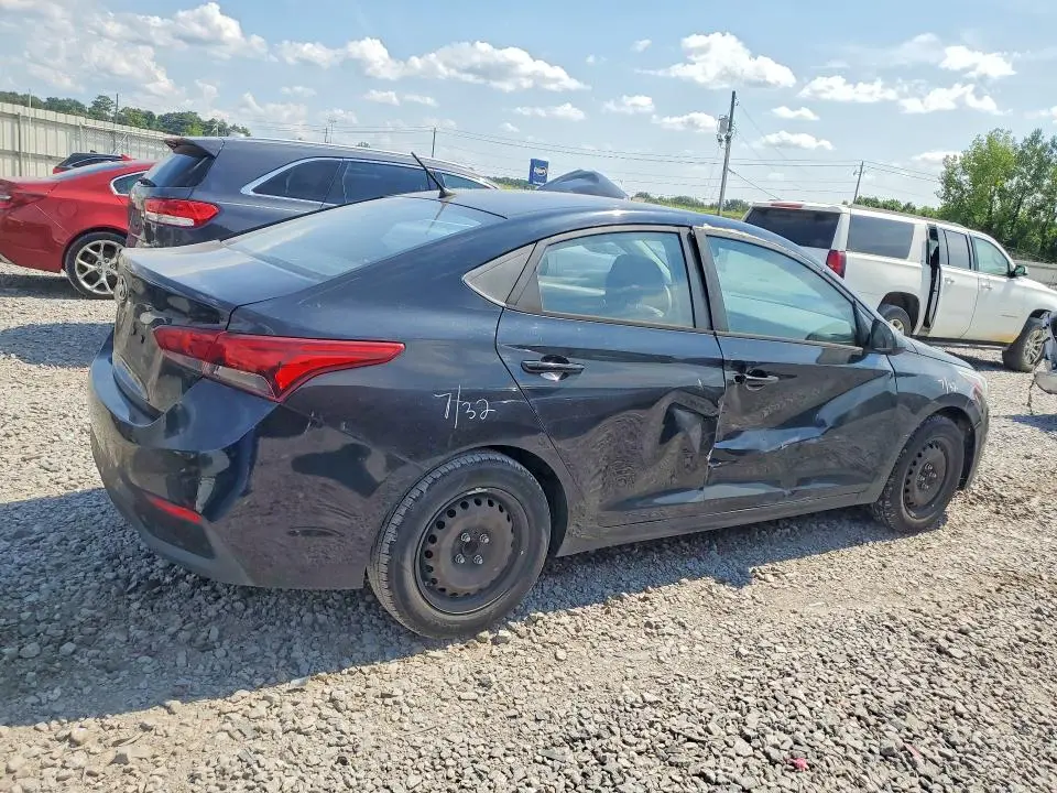 2018 HYUNDAI ACCENT SE  