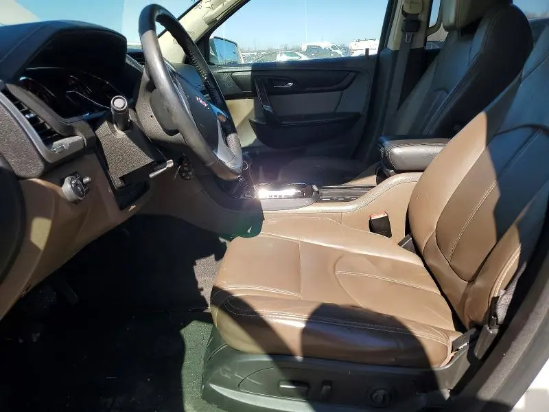 2013 GMC ACADIA SLT-1  