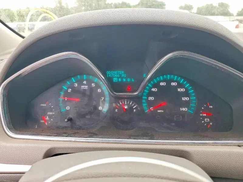 2014 CHEVROLET TRAVERSE LS  